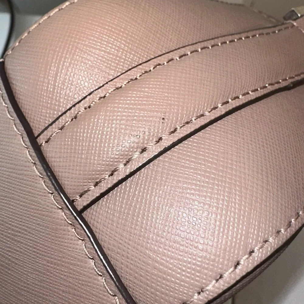 Kate Spade Spring Newbury Crossbody Bag Brown Silver Accents Capsule Wardrobe